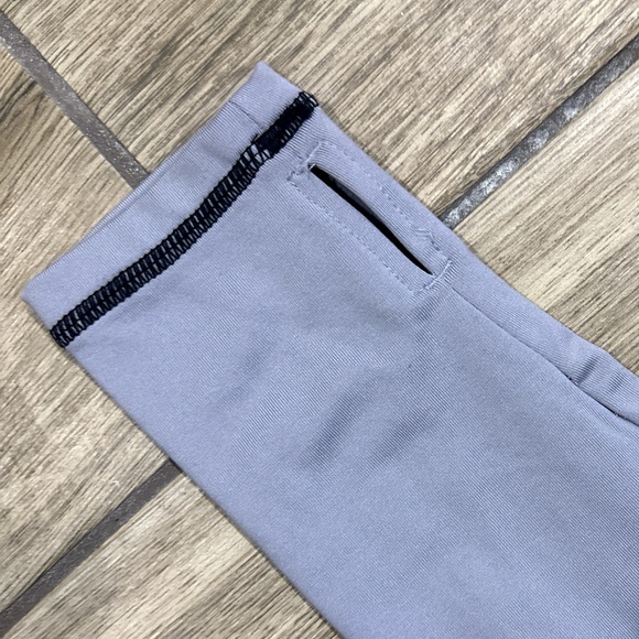 EC Reebok Running Pull Over - Picture 5 of 8